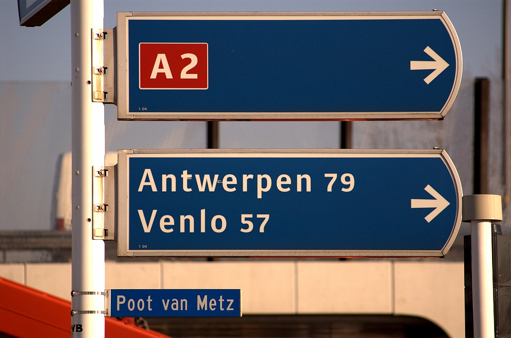 20090130-144013.jpg - Ook in de aansluiting Veldhoven-zuid geen wijzigingen bij de toeritten.